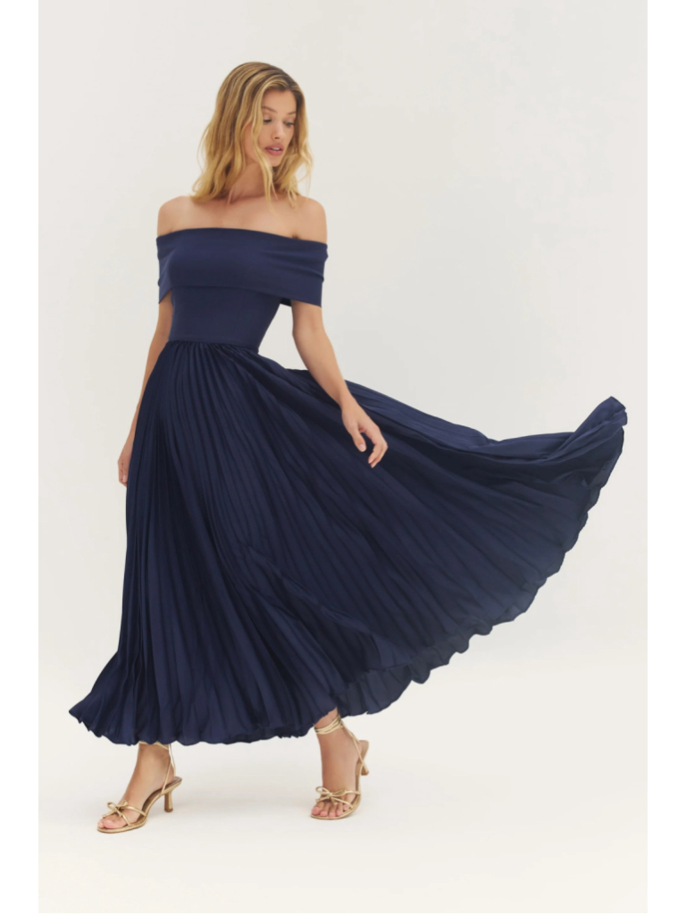 Women's Hutch Navy Off-The-Shoulder Pleated Midi Stockton Dress Size 6